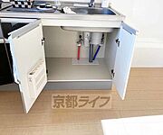 調理器具などの収納に・