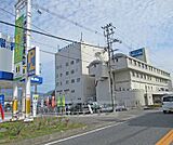 亀岡シミズ病院まで300m 亀岡市民の健康を守る総合病院です。