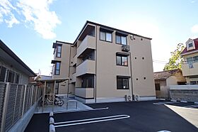 ベルフィーユII  ｜ 広島県福山市東深津町2丁目（賃貸アパート1LDK・1階・46.06㎡） その1