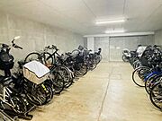 駐輪場　月額200円/1台