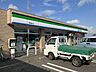 周辺：ファミリーマート 岡崎国正店 680m