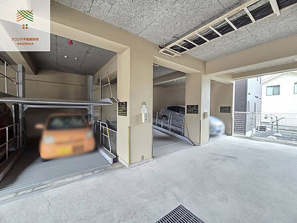 駐車場を拡大表示
