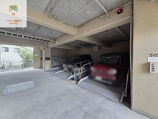 駐車場を拡大表示