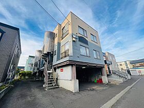 20CP実施中エバメゾン北郷 203 ｜ 北海道札幌市白石区北郷五条5丁目5-17（賃貸アパート1LDK・3階・33.16㎡） その1