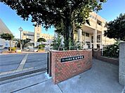 さいたま市立大谷中学校 徒歩14分。 1320m