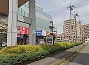ウエルシア東大宮パトリア店 徒歩7分。 540m