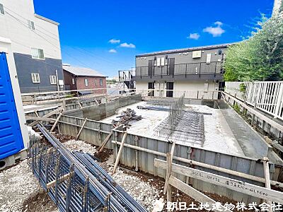 外観:【現地写真】現在は建築中ではございますが完成物件をもとに建物プレゼンも承っております、お気軽にお問い合わせください。 外観:【現地写真】現在は建築中ではございますが完成物件をもとに建物プレゼンも承っております、お気軽にお問い合わせください。