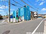 外観：【前面道路】前面道路は車通りも少なく小さなお子様がいるご家庭でも安心です