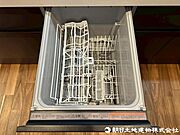 時間をかけずに食後の後片付けができる、食器洗い機を装備です。