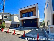 【外観】見るたびに心躍るデザインが魅せる住まいにわくわくします