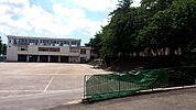 向原中学校 359m