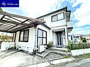 閑静な住宅街に位置しているため、交通量も少ないです♪