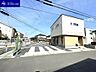 外観：周辺は住宅街のため交通量少な目、道幅も広いので運転や駐車が苦手でも安心できます
