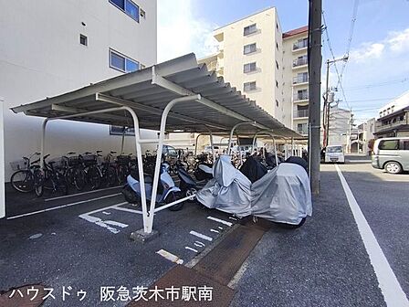 バイク置き場