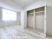 廊下側　洋室6帖