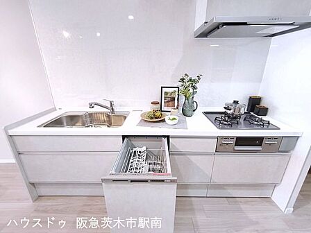 食器洗浄乾燥機付き