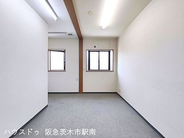 洋室