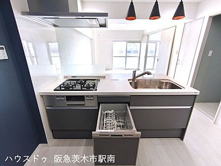 食器洗浄乾燥機付き