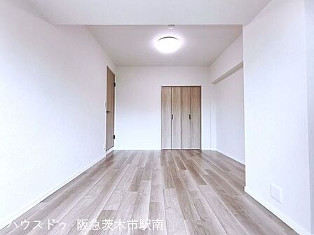廊下側　7.5帖のお部屋
