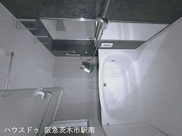 浴室を拡大表示