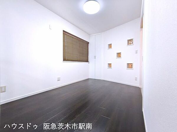 寝室を拡大表示