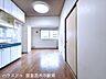 室内：ダイニング