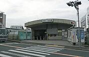 山田（大阪モノレール） 680m
