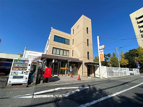 画像16:姫路市役所前郵便局（399m）