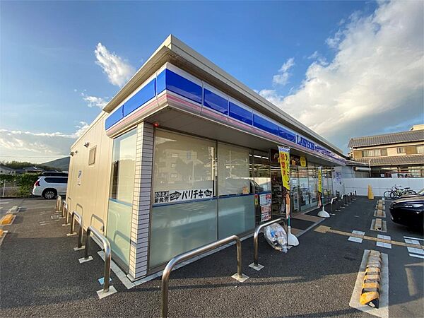 画像15:ローソン 姫路横関店（723m）