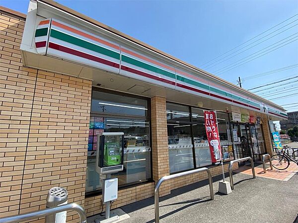 画像19:セブンイレブン 姫路鎌倉町店（992m）