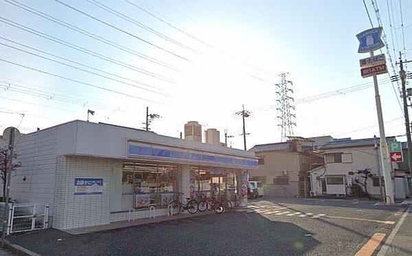 画像18:ローソン 尼崎大島三丁目店（693m）