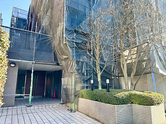 現在修繕中です...