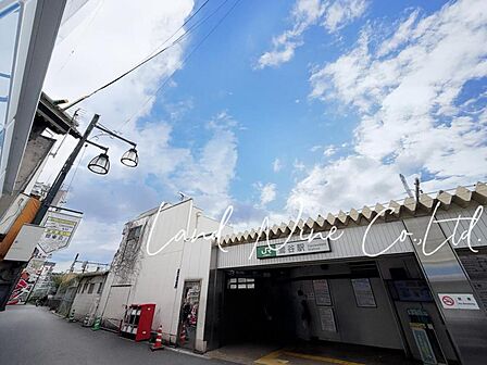 鶯谷駅まで約320m(徒歩4分)