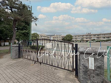 千葉市立院内小学校まで約1026m(徒歩13分)