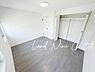 子供部屋：【全居室フローリング仕上げ♪】 ◆使いやすい全室フローリングタイプのお部屋です！もちろん全居室に収納完備♪