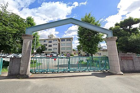 福岡市立花畑小学校（520m）