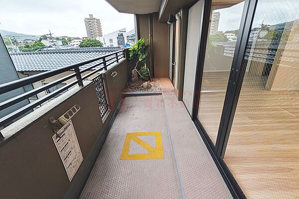 バルコニーを拡大表示