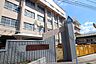 周辺：福岡市立野間中学校（490m）