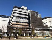 港区立芝浜小学校（586m）