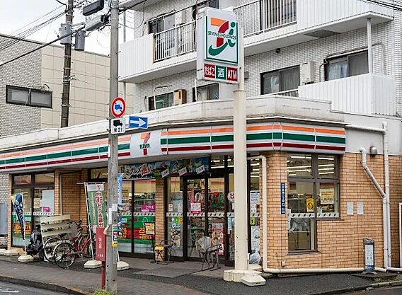 セブンイレブン...