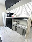 ■キッチン収納■備え付のキッチン収納、炊飯器の蒸気を逃がすことができる仕様になっております♪