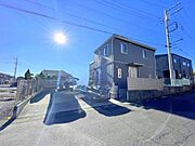 ☆陽当たり良好の広い庭が自慢！ 家族の夢を叶えたセキスイハイムの軽量鉄骨造♪夏も冬も快適な、頑丈でゆとりのある暮らしを☆
