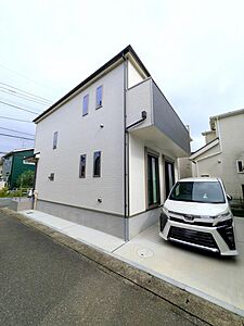 外観:こちらの物件が少しでも気になるようでしたら、お気軽にお問合せください。人生でいちばん大きなお買い物ですので、ゆっくりご見学ください。ネット上の画像と実際の見学では、リアル感がまるで違います。 外観:こちらの物件が少しでも気になるようでしたら、お気軽にお問合せください。人生でいちばん大きなお買い物ですので、ゆっくりご見学ください。ネット上の画像と実際の見学では、リアル感がまるで違います。
