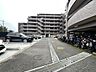 駐車場：駐車場です。