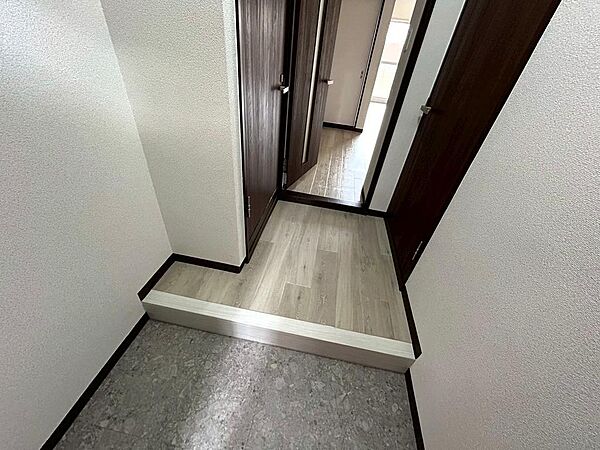 玄関を拡大表示