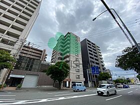 スタンドリバー博多駅南  ｜ 福岡県福岡市博多区博多駅南5丁目（賃貸マンション1LDK・8階・40.00㎡） その1