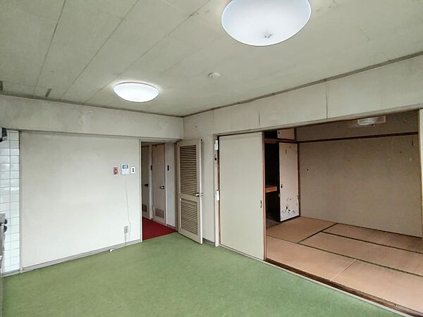 室内