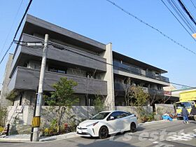 シエクル  ｜ 大阪府東大阪市森河内東1丁目（賃貸マンション2LDK・2階・70.06㎡） その1