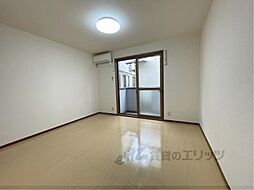 サンロイヤル　I 202 2階1Kのリビング/ダイニング