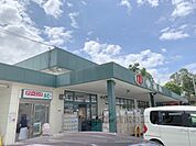 スーパー中村屋　富雄店まで600メートル